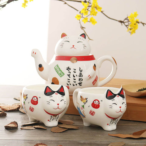 Lucky Cat Tea Set