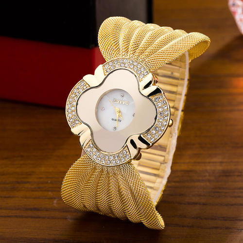 New 2021 Elegant Butterfly Gold Watch